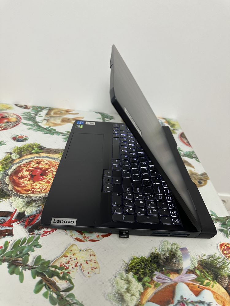 Vand Laptop Lenovo