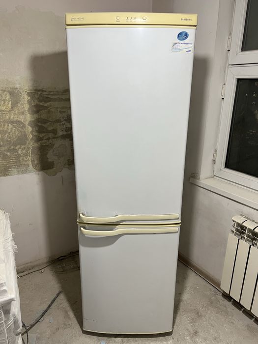 Холодильник самсунг
