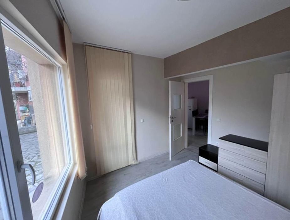 Продава се Тристаен апартамент в Бургас, Сарафово - 76 кв.м за 1843 €/кв.м - Снимка #7