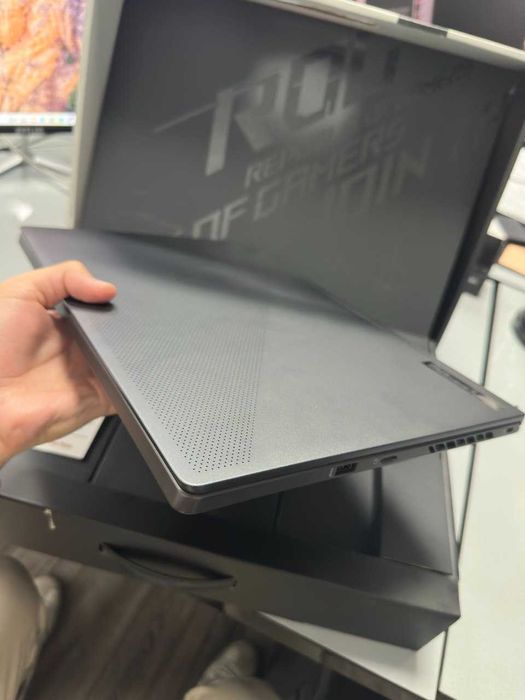 Asus rog zephyrus gaming GA503QR