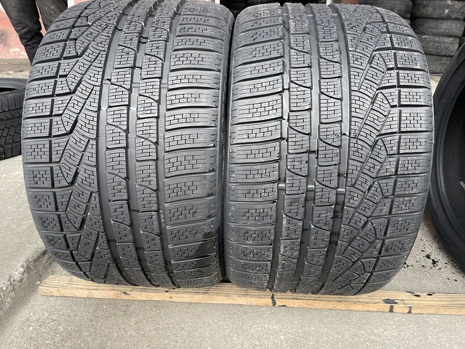 2 anvelope Noi de iarna Pirelli 295/30/19