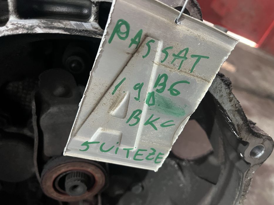Cutie viteze passat b6 1,9 tdi 5 v cod Bkc