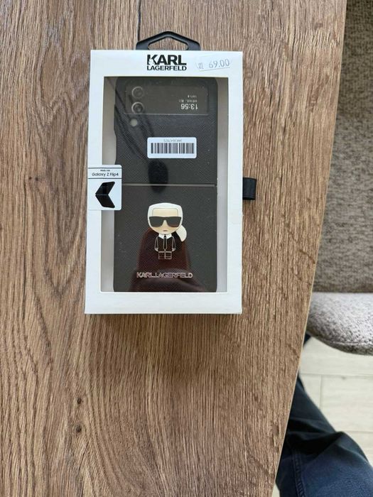 Samsung Galaxy Z Flip 4