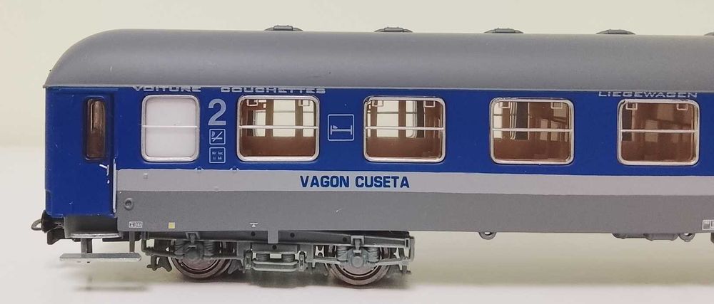 macheta vagon cuseta HERIS 17021-1 Tip Bcm, CFR, scară HO (1:87).