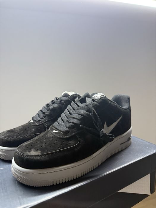 Nike Air Force 1 Black Suede