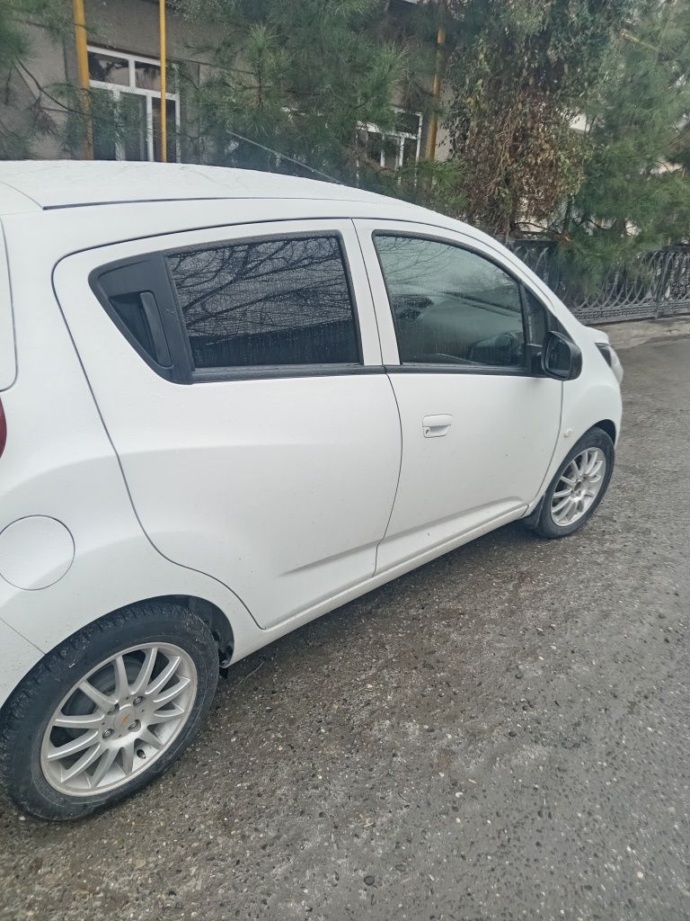 Spark sotiladi holati