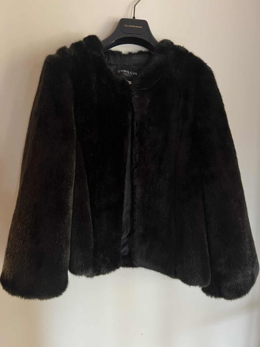 Палто с еко косъм