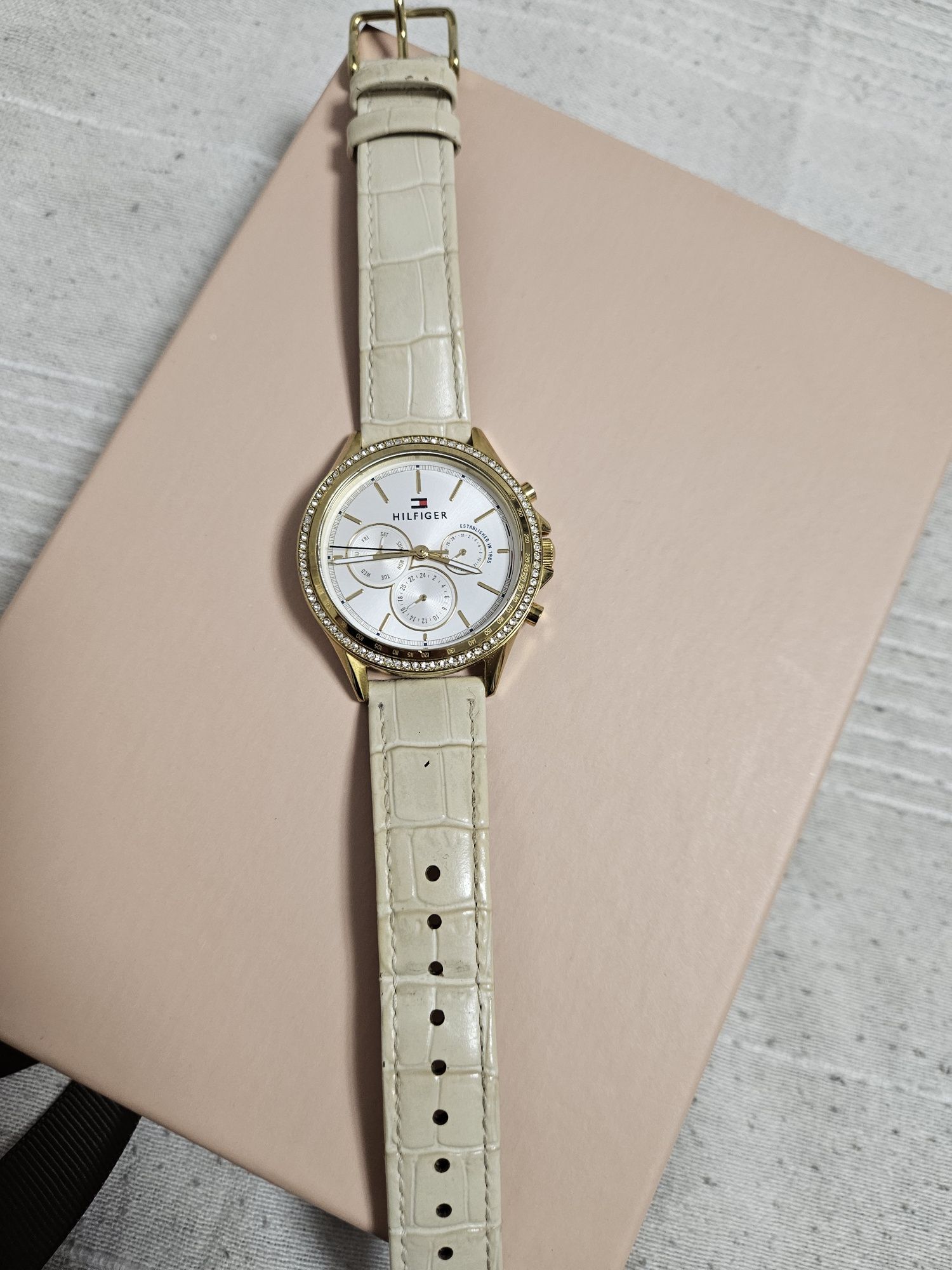 Ceas Tommy Hilfiger
