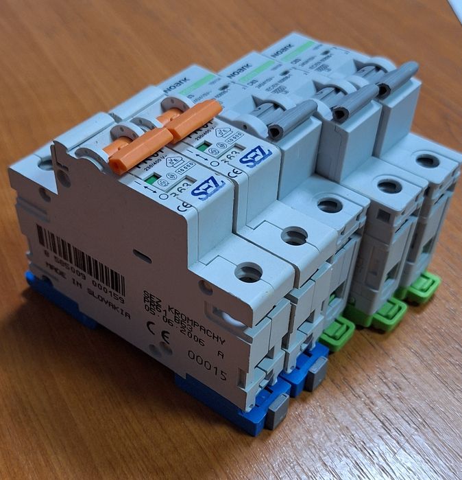 Автоматични прекъсвачи бушони