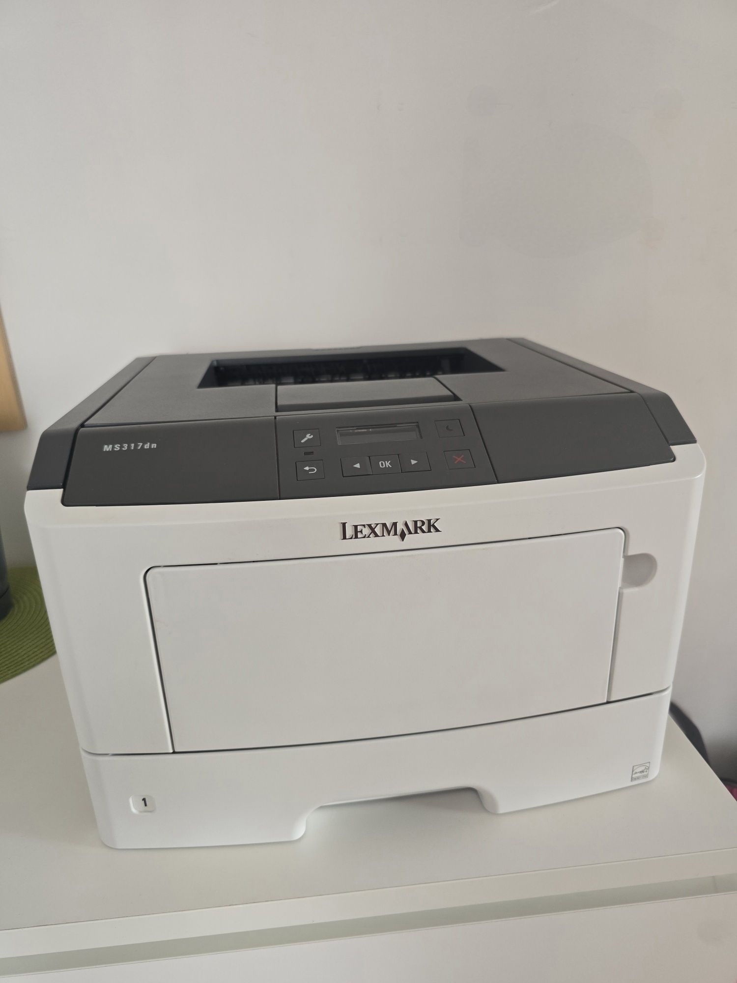 Лазерен принтер Lexmark