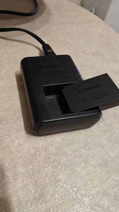 Canon EOS M50 комплект