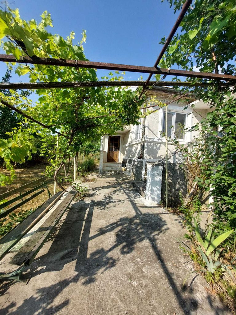 Продава се Къща в с. Крушари, Област Добрич - 124 кв.м за 166 €/кв.м - Снимка #1
