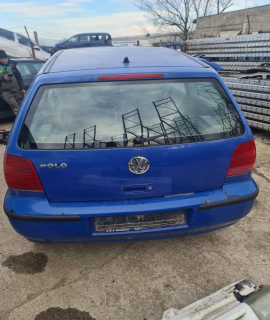 Bara fata Volkswagen VW Polo a 3-a generatie 6N (facelift)