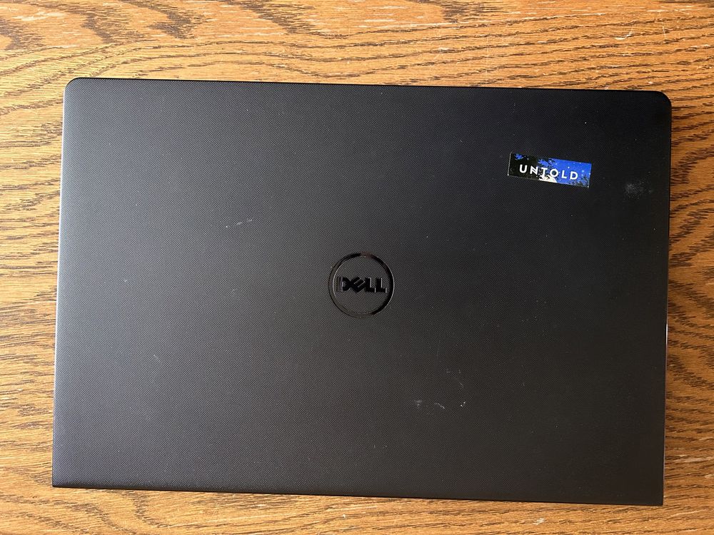 Laptop Dell Intel Pentiu 4 GB