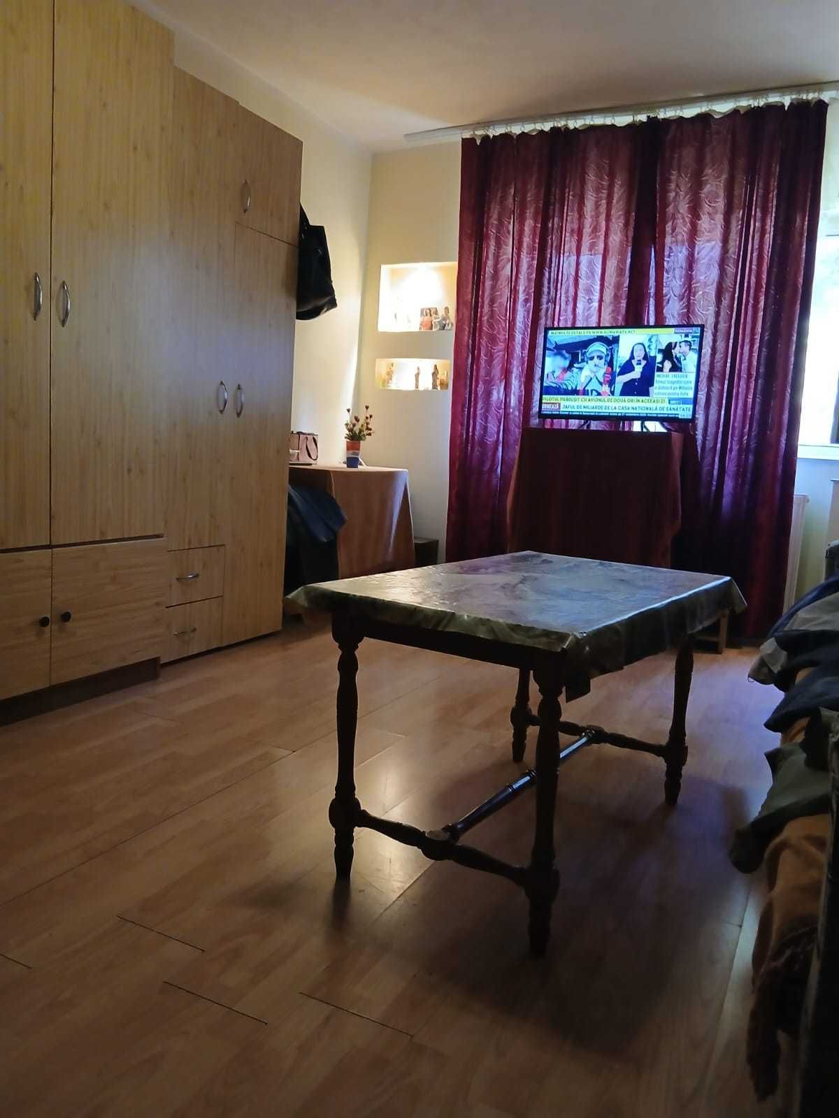 Apartament de 2 camere in Crangasi.