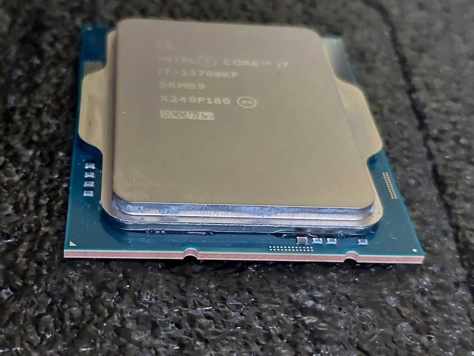 Intel Core i7 13700KF, 16-ядрен, LGA 1700