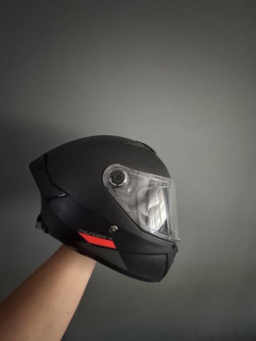 Casca integrala MT Thunder 4 Negru Mat (Ochelari soare integrați)