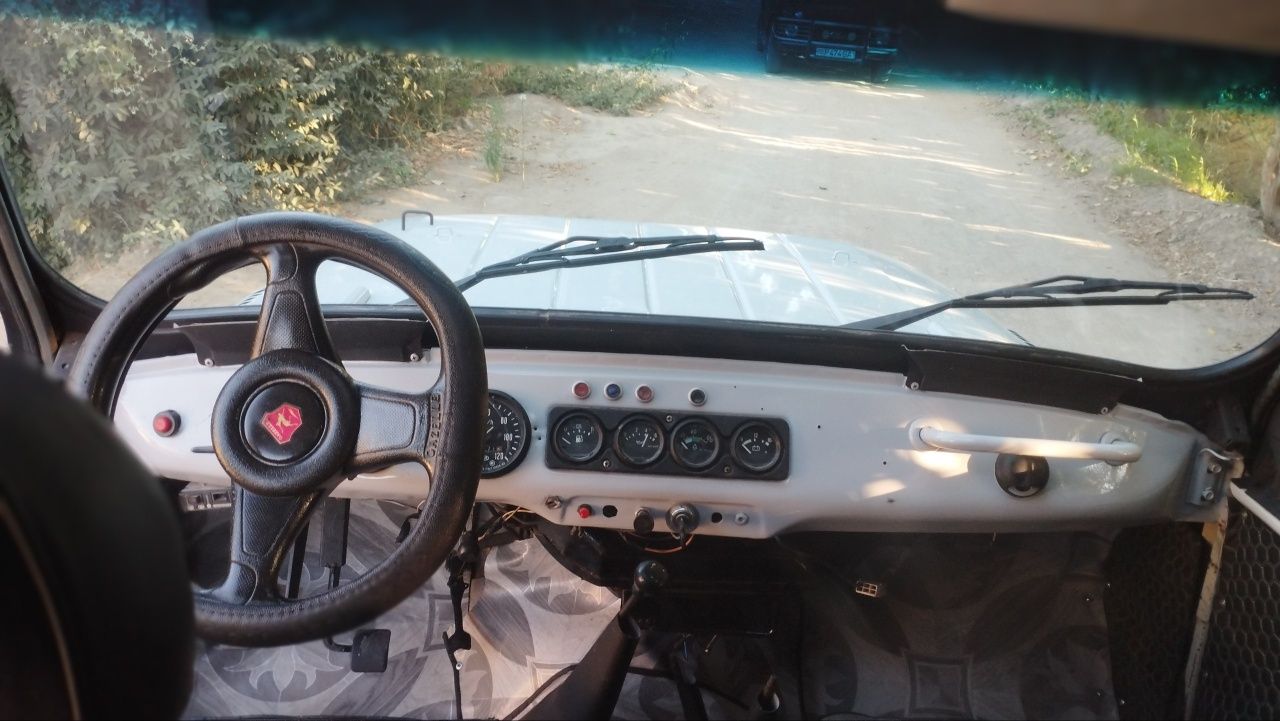 Srochna Uaz sotiladi holati idelaniy rasxot yoʻq