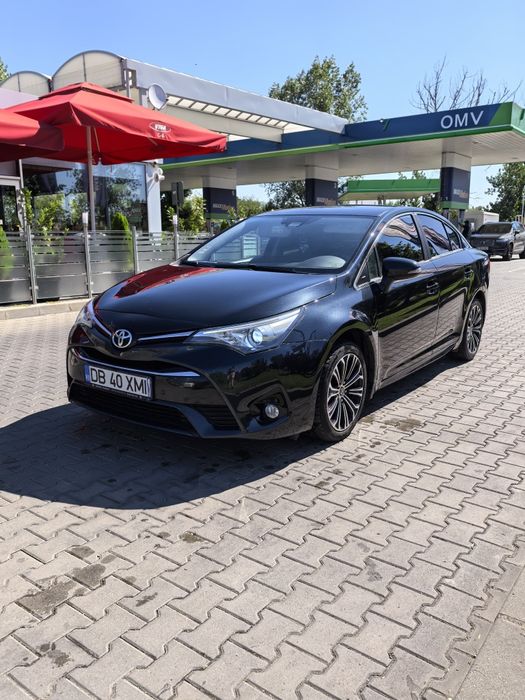 Vând Toyota avensis 1.8 vvti automat