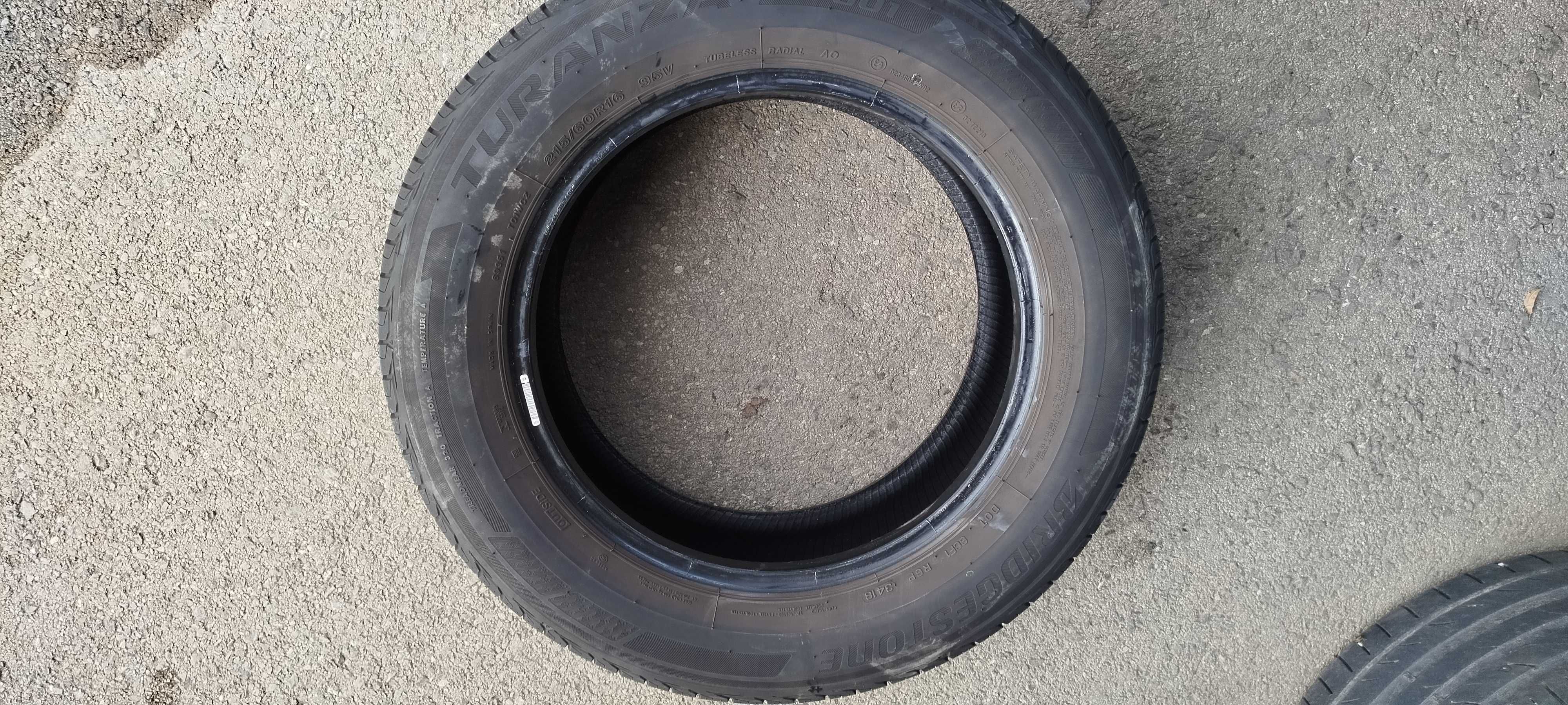 Bridgestone Turanza 215/60/16 летни