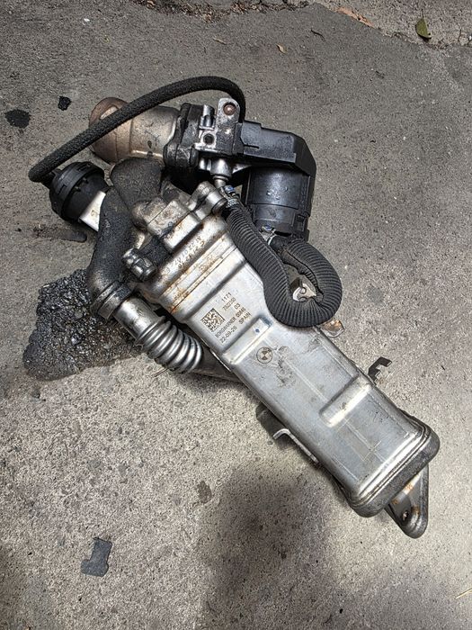 Racitor gaze cu EGR bmw motor n47 n57 cod 7822350
