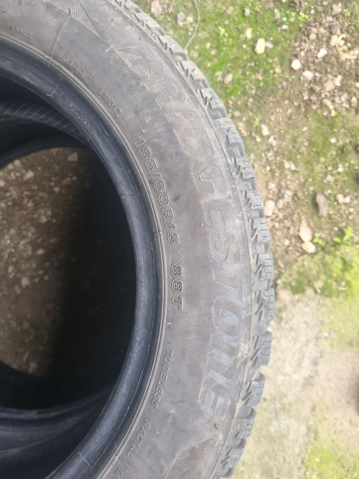 Зимни гуми 15 цола 2бр.