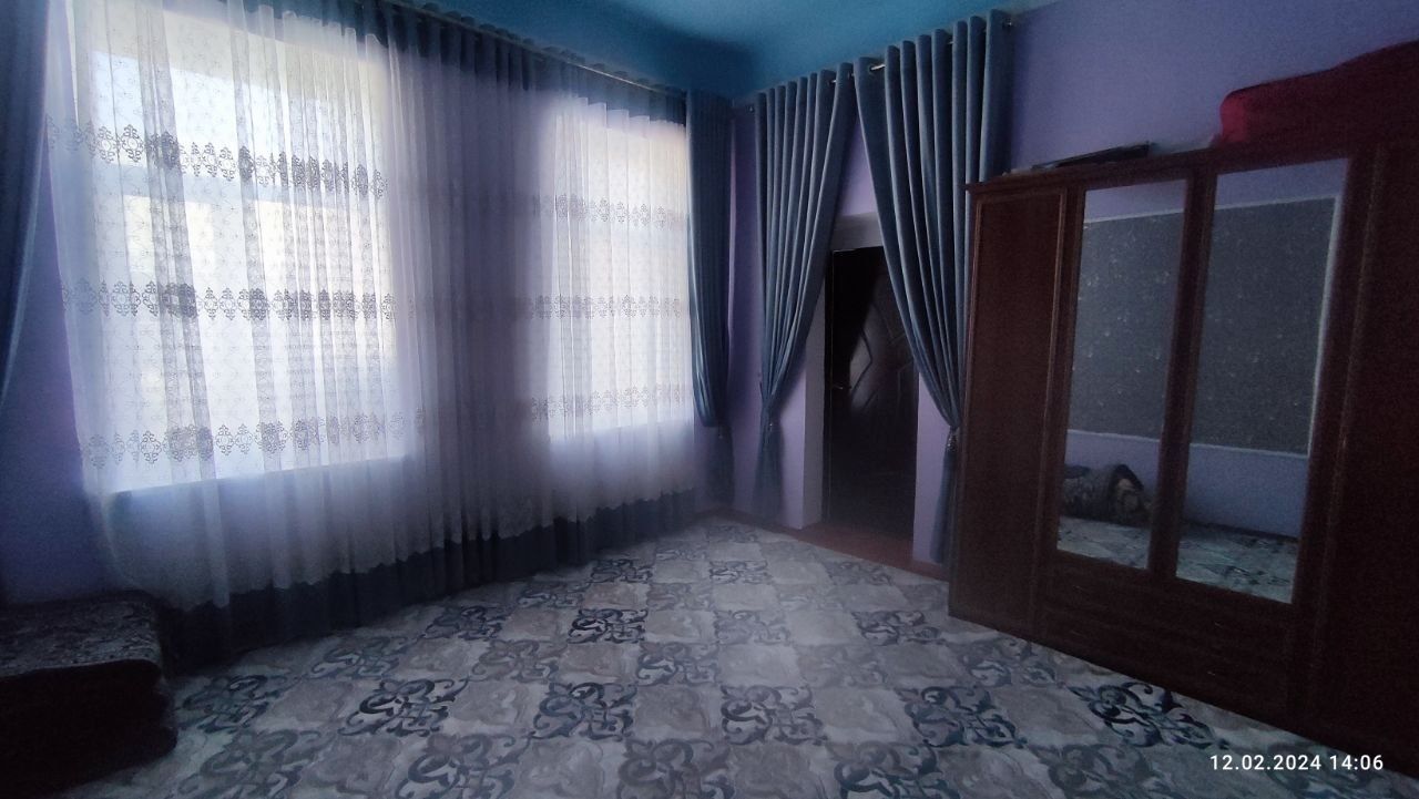 Yashashga tayyor hovli