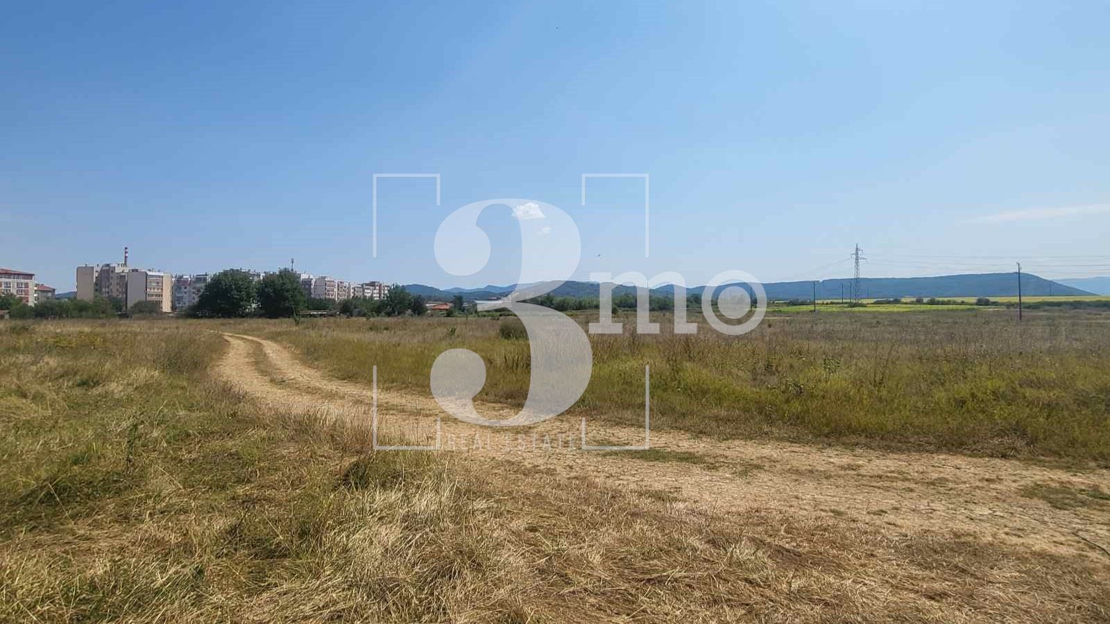 Парцел в Габрово, област-гр.Севлиево площ 14490 цена 913678