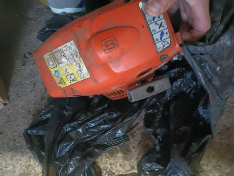 Vand 4 drujbe Husqvarna 236 + una 136