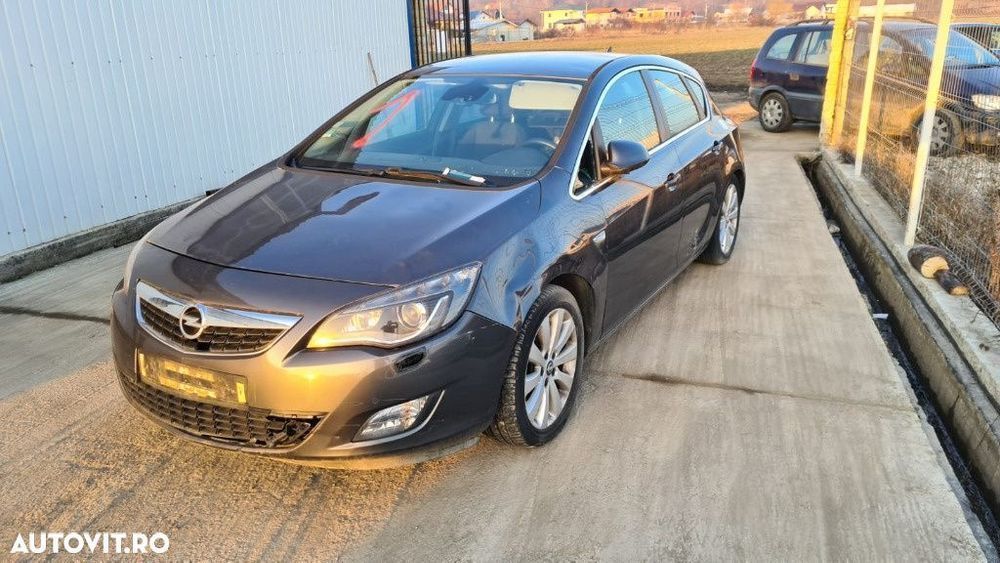 Dezmembrari Opel Astra J 1.7 CDTi VOLAN STANGA KIT AIRBAG KIT SCHIMBARE VOLAN
