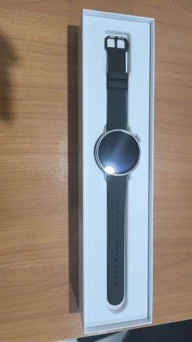 Продам смарт часы Xiaomi Watch S4