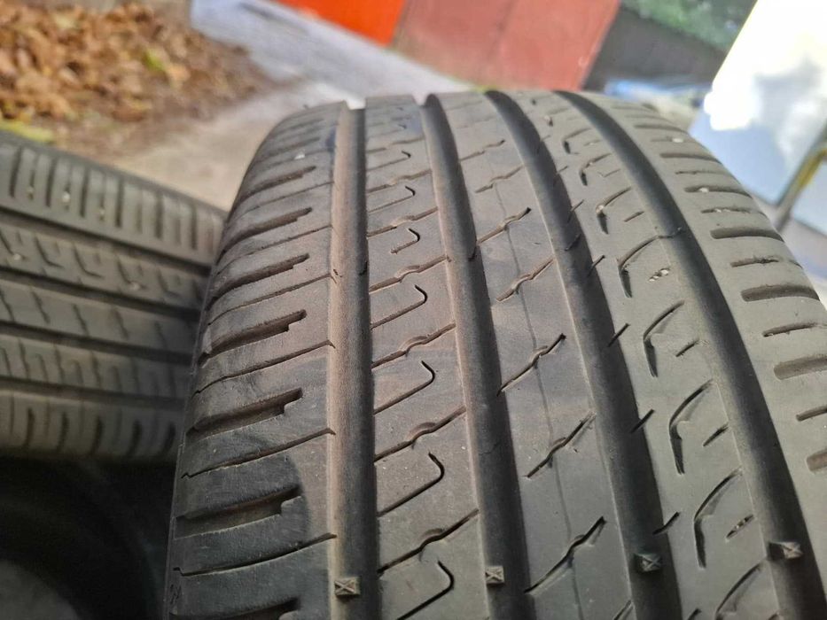 Anvelope de vara 195/50/15 82V Barum Bravuris 5HM