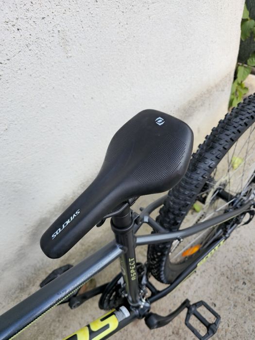 Scott Aspect 27.5 M размер Дискови спирачки 21 скорости Shimano Алумин