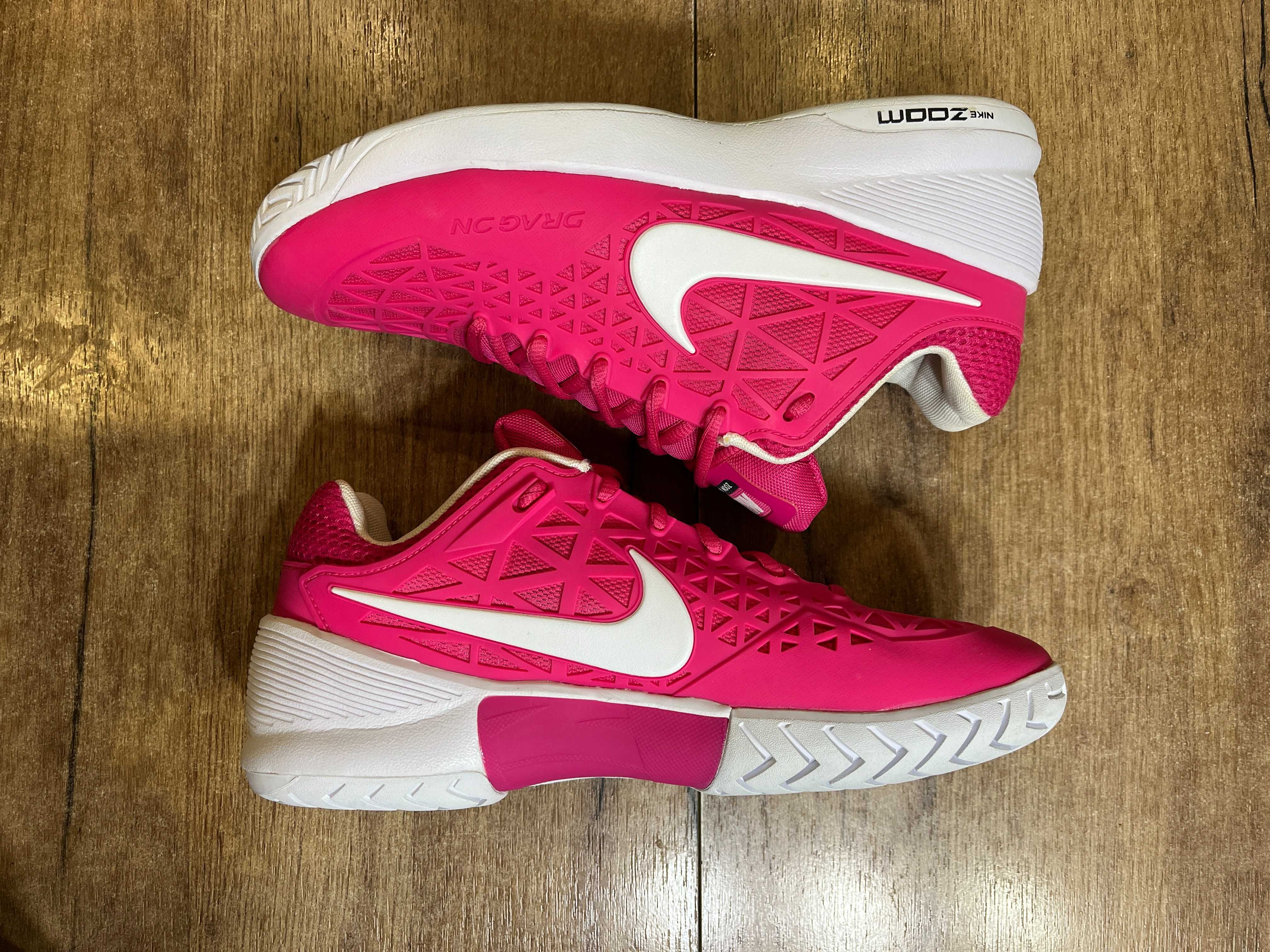 ОРИГИНАЛНИ *** Nike Zoom Cage 2 / Vivid Pink / white black