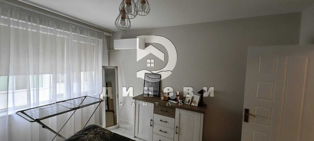 Продава се Двустаен апартамент в Стара Загора, Железник - изток - 79 кв.м за 1393 €/кв.м - Снимка #9