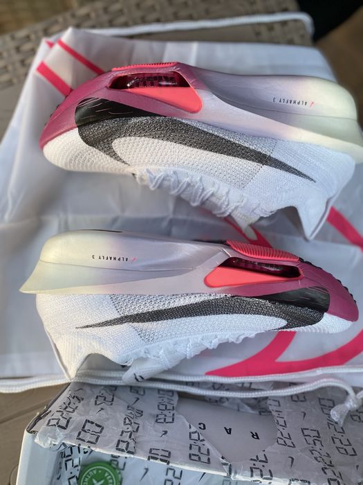 Adidasi Nike Zoom Alpha Fly