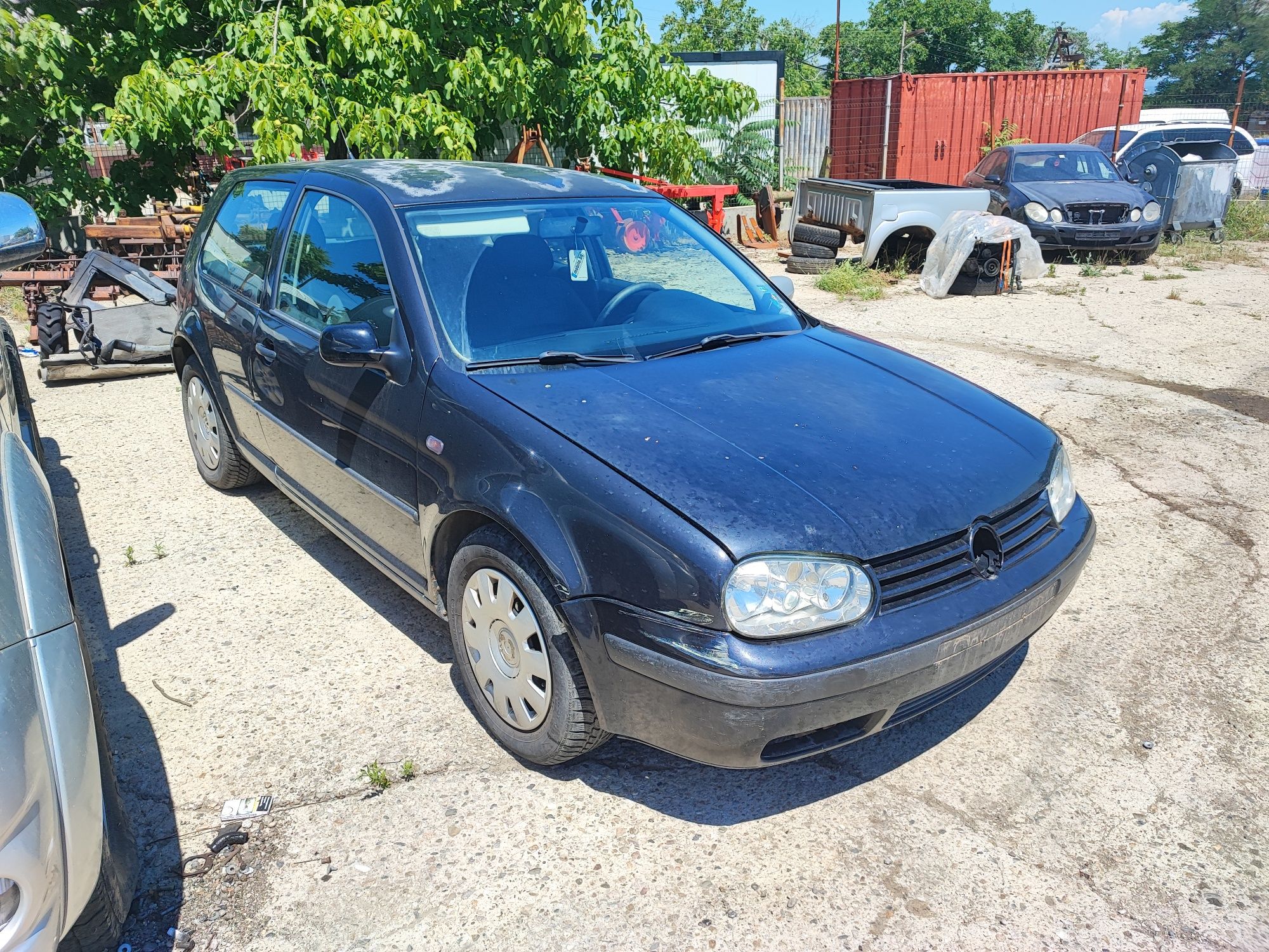 VW Golf 4 1.4i НА ЧАСТИ