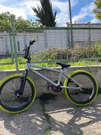 Bicicleta BMX Single Speed