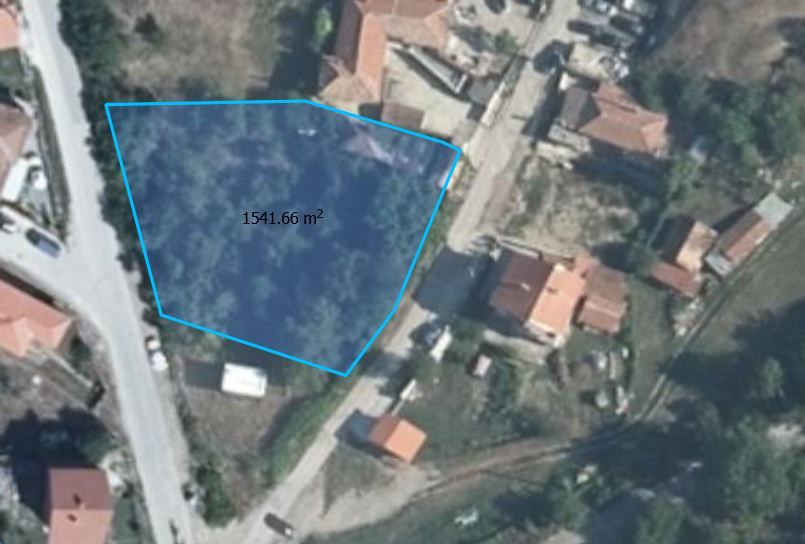 Парцел в Габрово, област-гр.Севлиево площ 1600 цена 33000