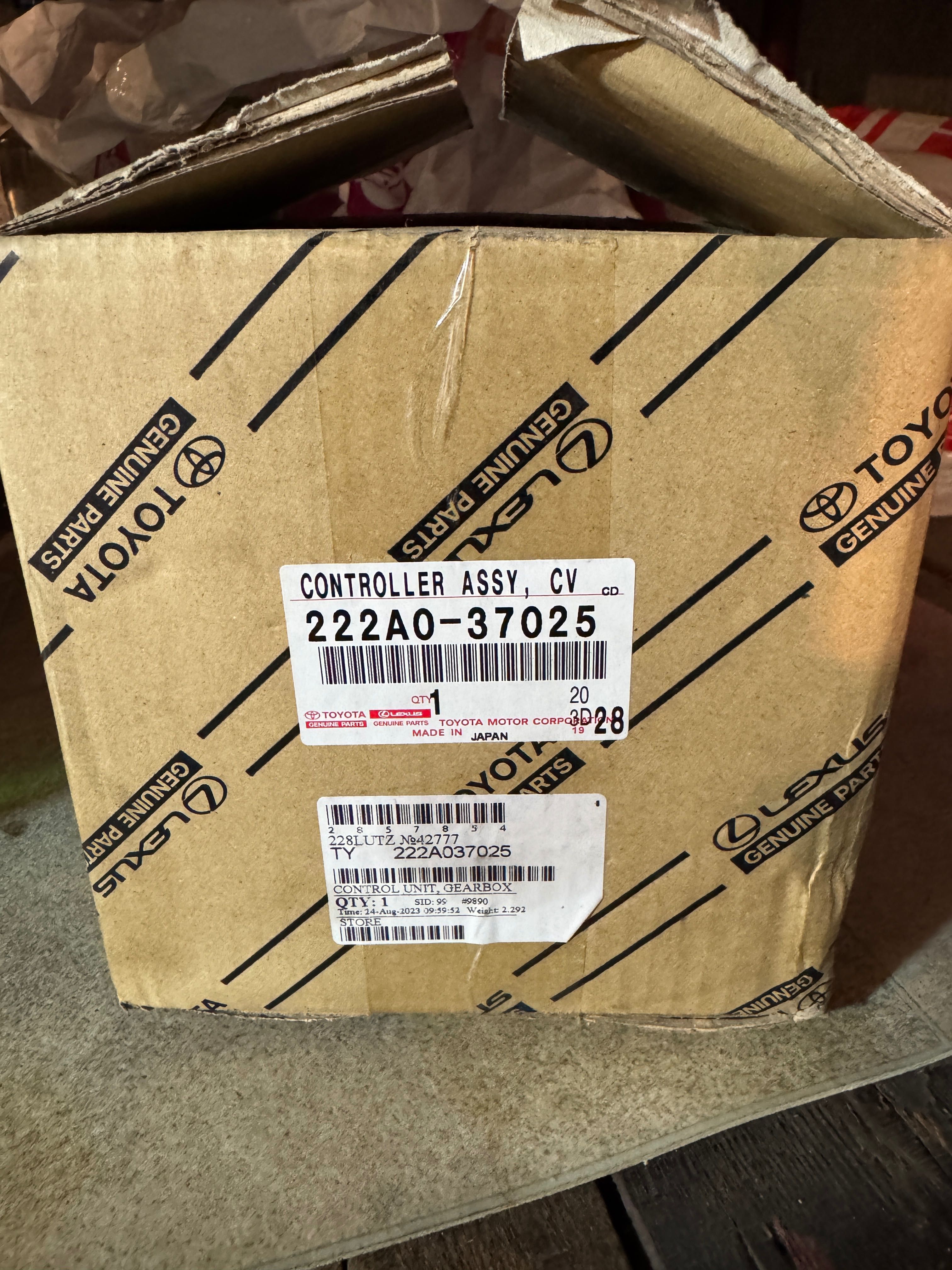 Продавам нов VVT модул 222A0-37025 за Тойота  C-HR, Corolla, Auris