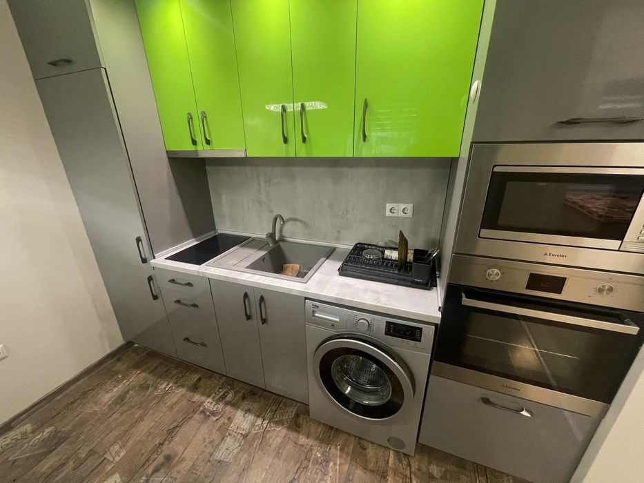 Ключ в офиса! Двустаен, под наем, ж.к Славейков с паркомясто