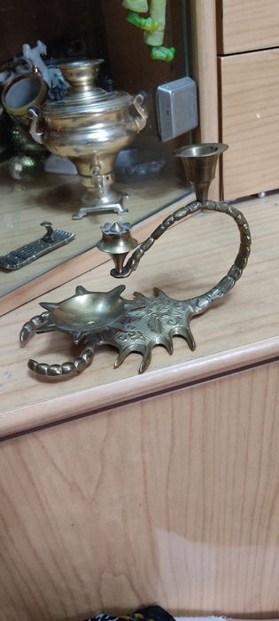 Antikvar buyum chayon