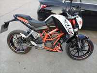 Ktm duke 200 street bike