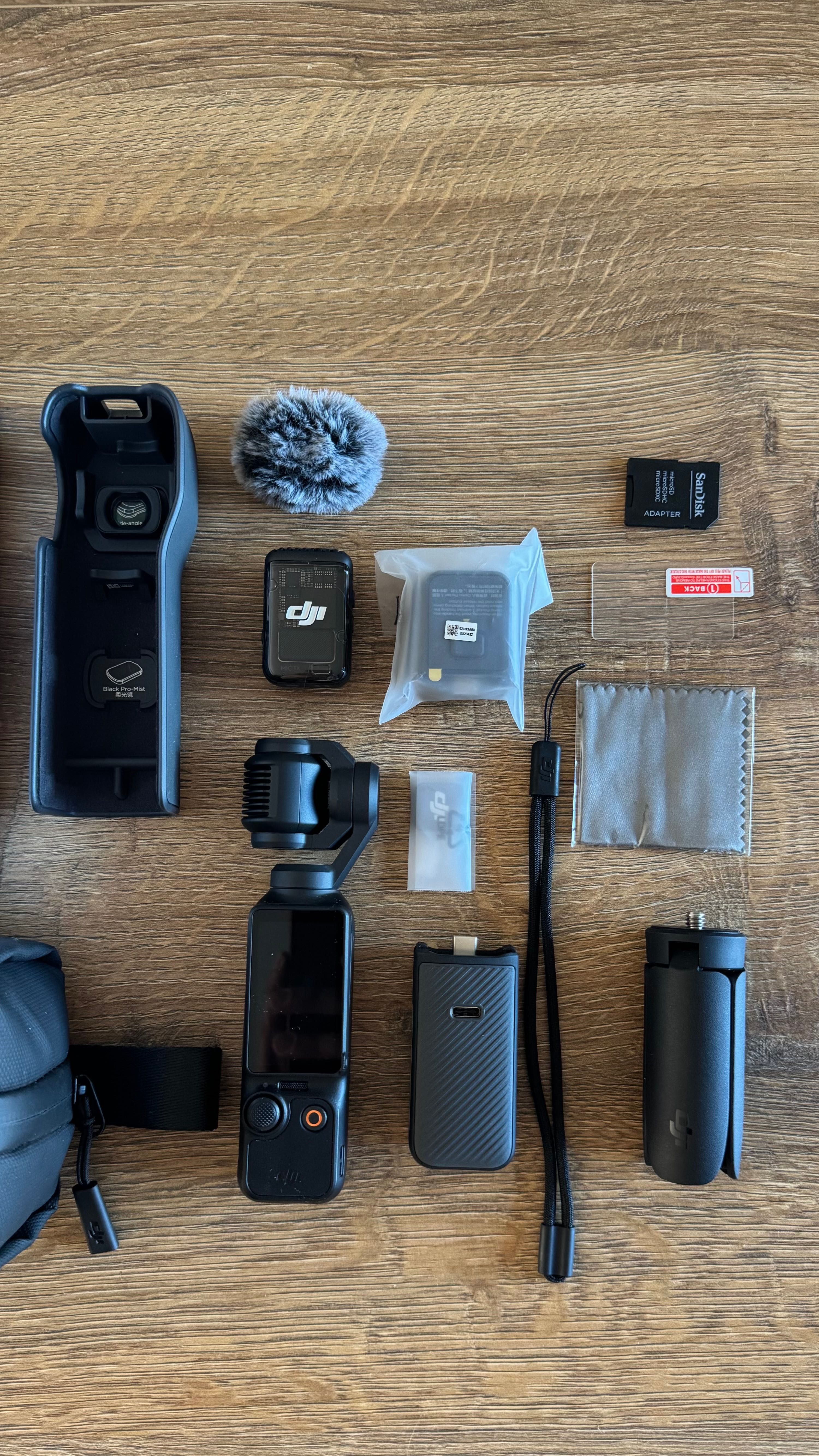 DJI Osmo Pocket 3 - Creator Combo