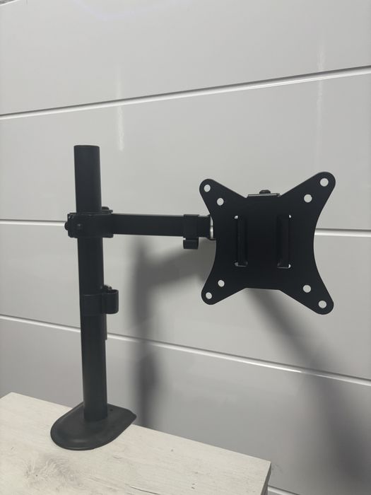 Единичка стойка за монитор