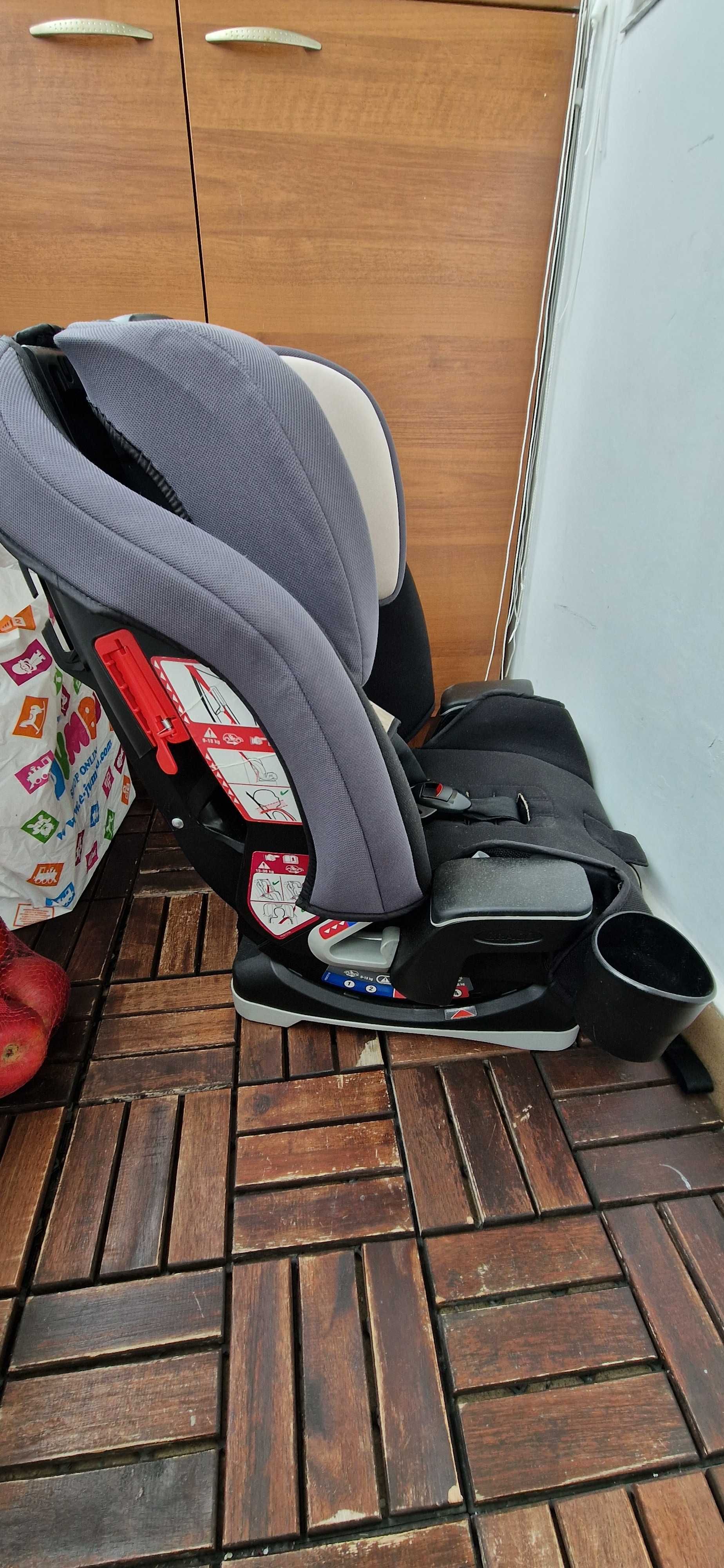 Продавам детско столче Graco Milestone All-in-One