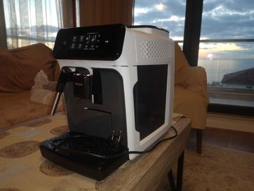Кафе автомат Phillips ep122300-15-bar-1500В w