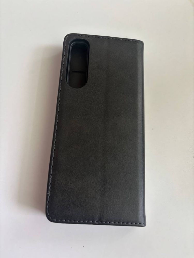 Продавам телефон Sony Xperia