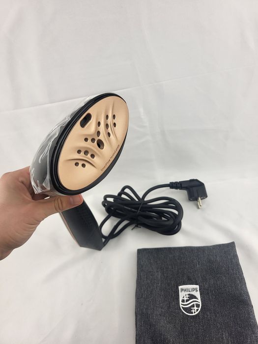 Уред за гладене с пара Philips