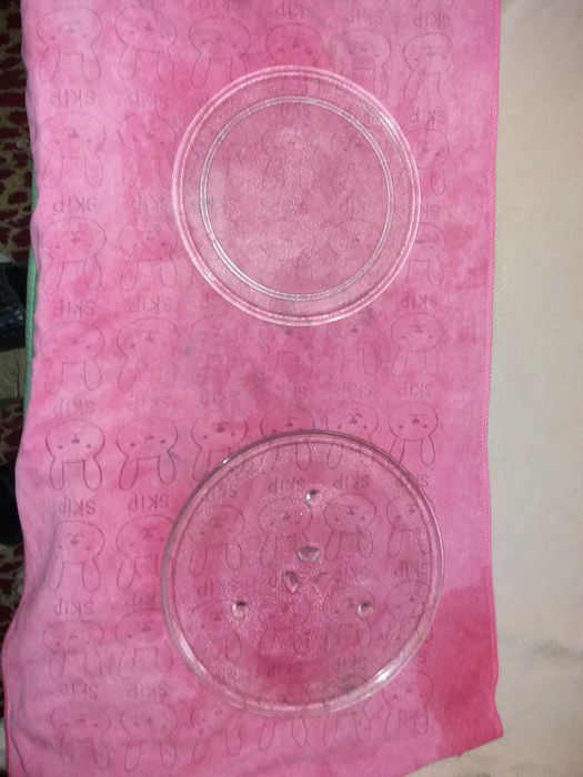 Продам тарелки для микроволновок